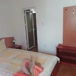 Aтанасов Ii Πανσιόν