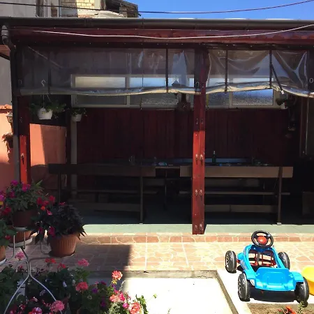 Aтанасов Ii Vendégház