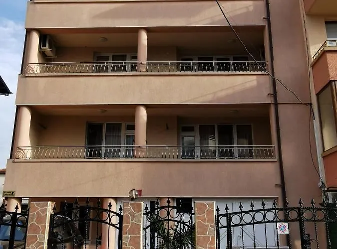 Aтанасов Ii 3* Primorsko